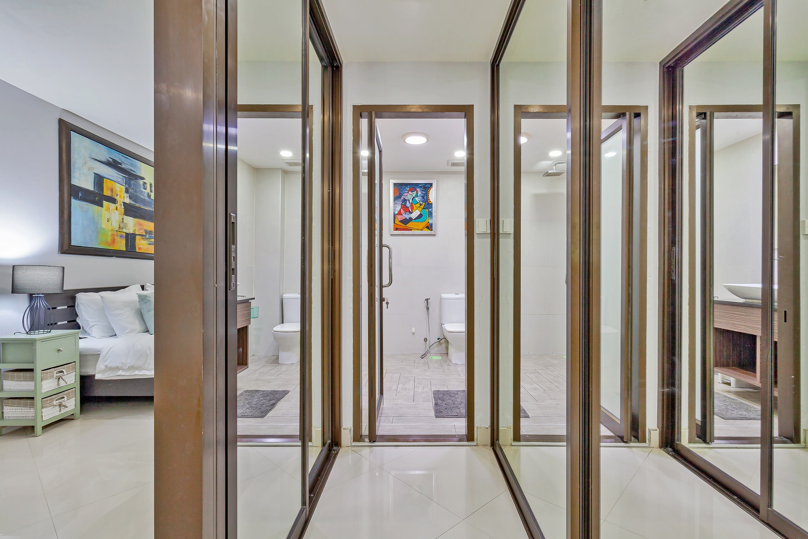 2 Bedroom Penthouse with Private Elevator - 10
