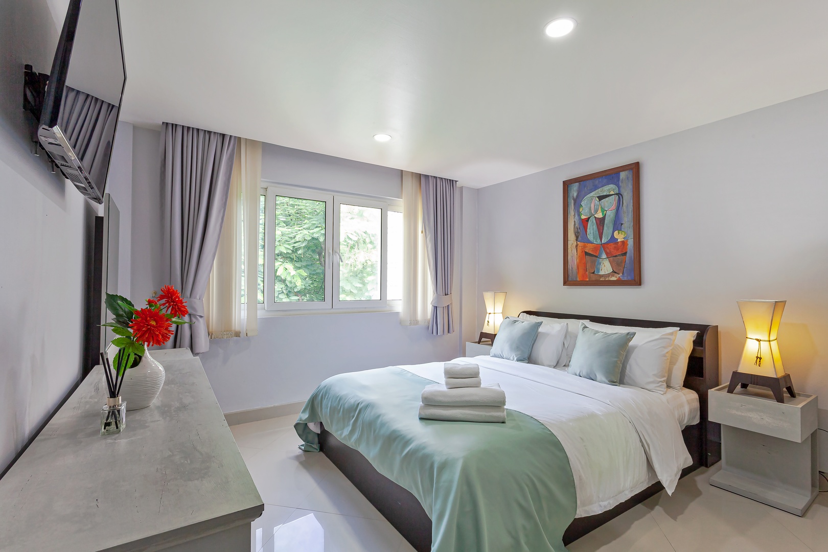2 Bedroom Penthouse with Private Elevator - 26