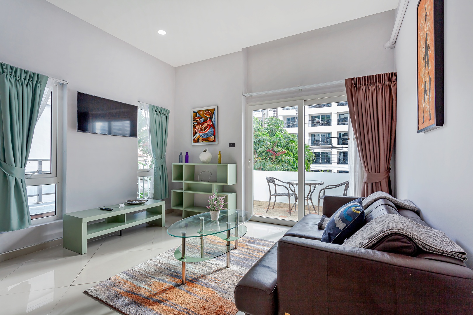 Cosy Apartment with Pool Access - 4