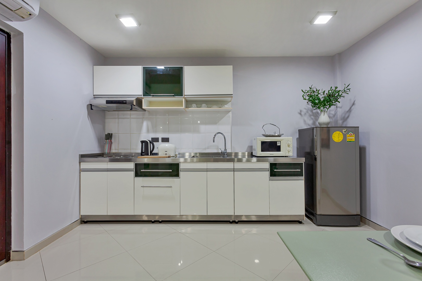 Forest View 1 Bedroom Apartment - 16