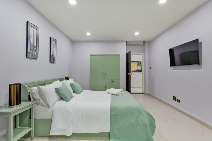 Garden View 1 Bedroom Apartment  in Grosvenor House Serviced Apartments in Pattaya, Thailand, per night