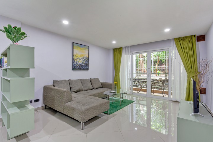 Garden View 1 Bedroom Apartment in Grosvenor House Serviced Apartments in Pattaya, Thailand, per night
