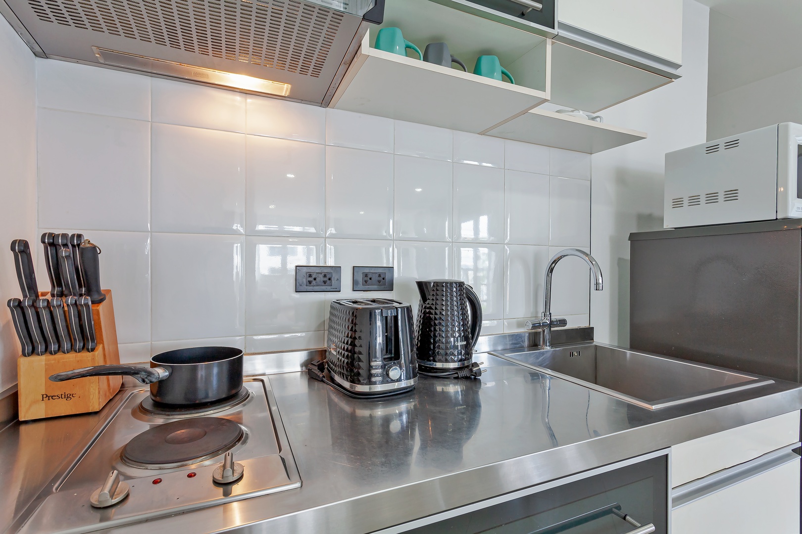 Quality One Bedroom Apartment - 12